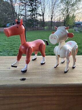 Vintage Fisher Price Little People Farm Animals Horse Cow Play Family Farm Barn